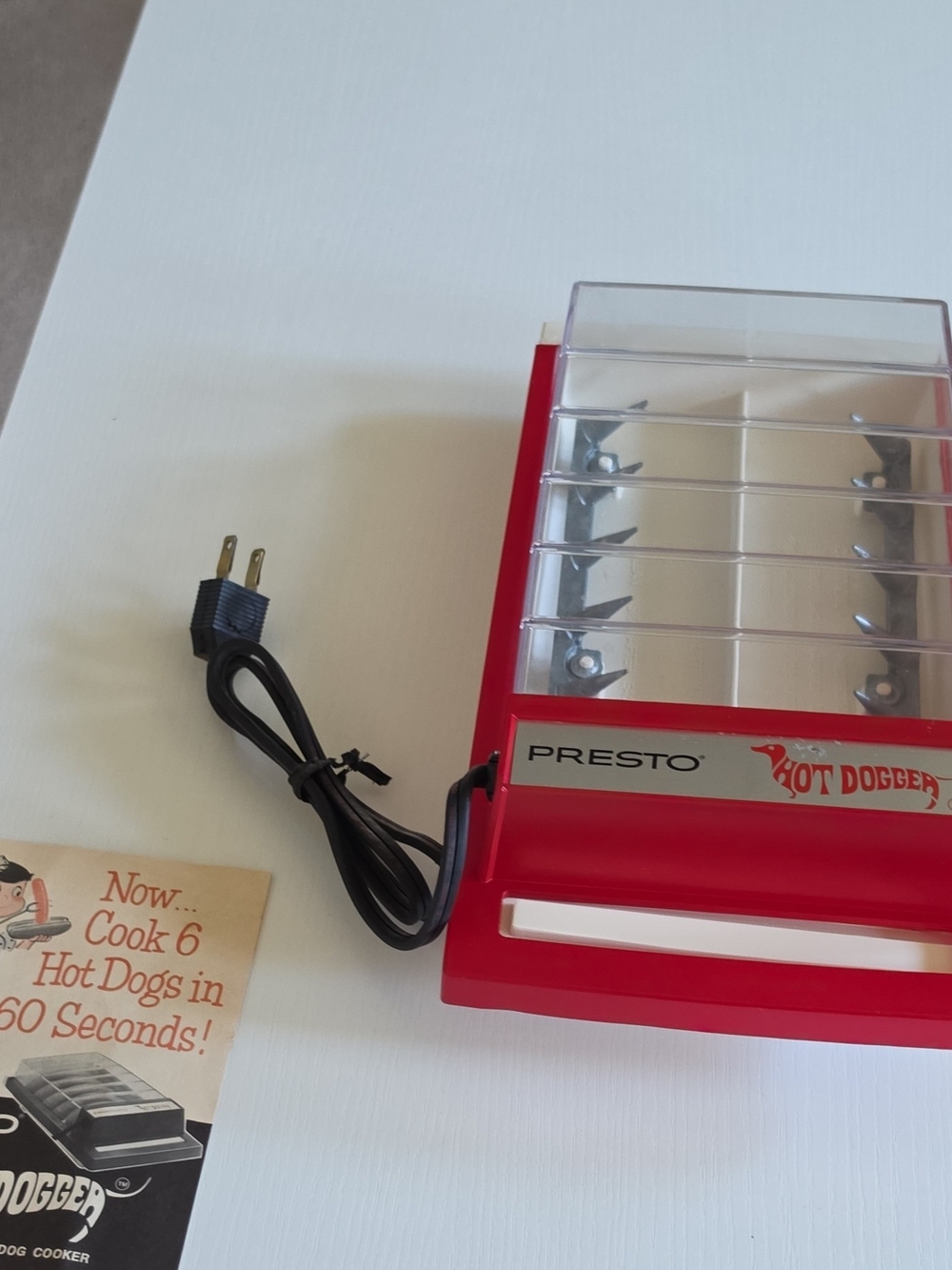 Vintage Presto Hot Dogger Electric Hot Dog Cooker - Red